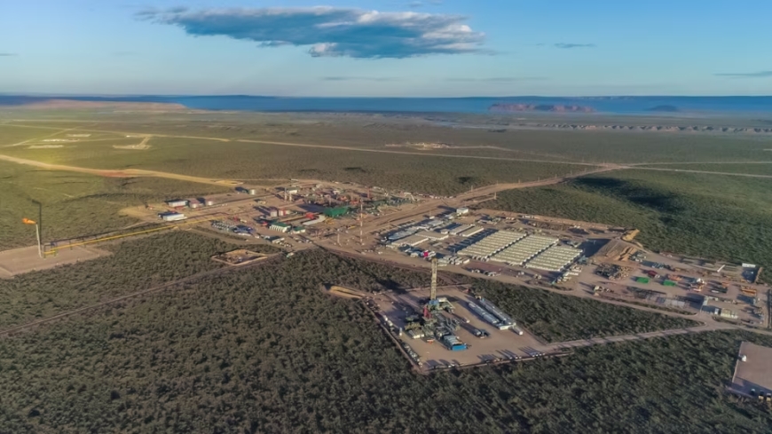 Vaca Muerta impulsa el superávit y alivia las cuentas fiscales: ¿Argentina depende cada vez más de su petróleo y gas?