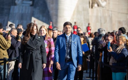 Villarruel aprovechó la ausencia de Milei y se posicionó en Rosario durante el Día de la Bandera