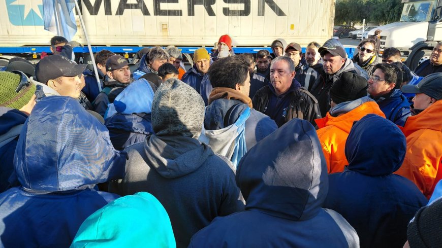 Los marineros le pusieron un freno a las empresas: más de 100 días de resistencia