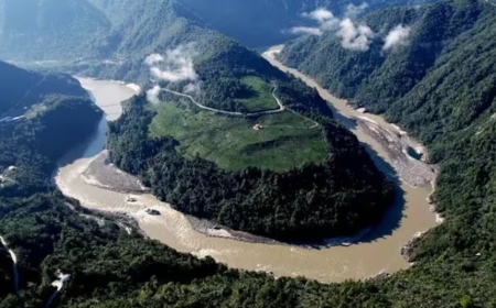 China fortalece su poder hídrico y tensión con India y Bangladés por mega represa en el Tíbet