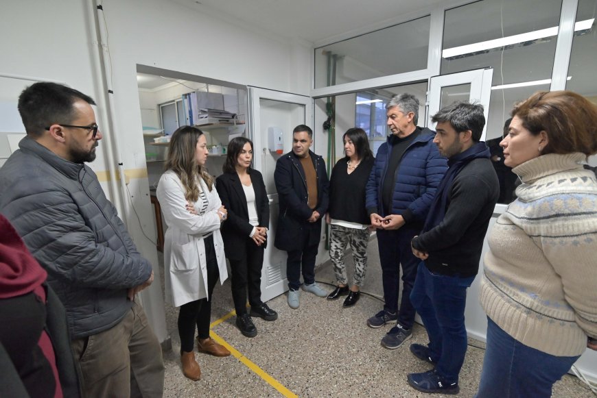 Torres destacó que ya está en funcionamiento la nueva sala de diálisis del Hospital Zonal Esquel
