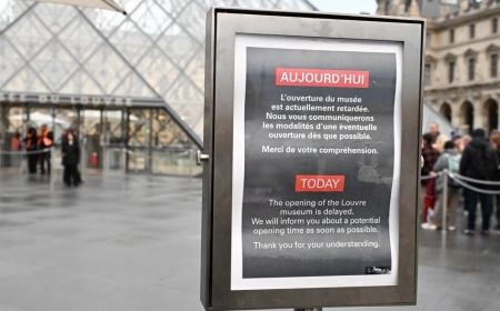 Robo en el Louvre: restos de ADN y un testigo clave complican a la banda extranjera