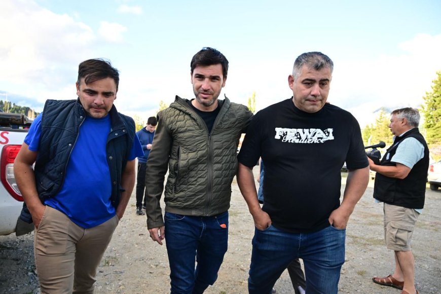 Torres encabezó una reunión del comando por los incendios en la cordillera