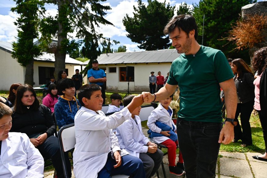 Torres inauguró el ciclo lectivo 2026 del Período Especial y reafirmó la meta de equipar y conectar todas las escuelas rurales