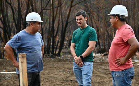 Provincia avanza en la reconstrucción de la Comarca: comenzaron las obras de viviendas para familias damnificadas de El Hoyo y Epuyén