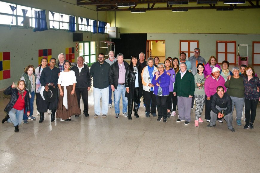 Esquel: cerró la Colonia Municipal para Adultos Mayores con una jornada de encuentro y recreación