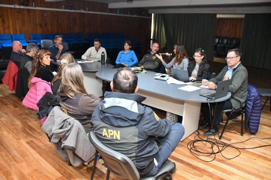 Esquel: Con enfoque en incendio y proyectos productivos, ADRe realizó su reunión mensual en el Centro Cultural Melipal