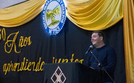 RAWSON: LA ESCUELA PARA JÓVENES Y ADULTOS N° 753 CELEBRÓ 50 AÑOS DE HISTORIA