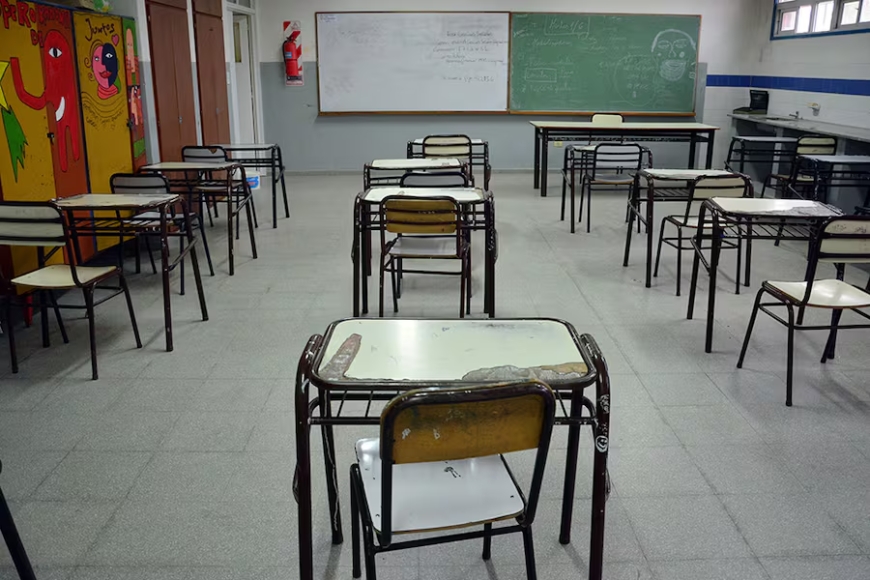 Paro docente nacional paraliza el inicio de clases en 15 provincias y escala la tensión con el Gobierno