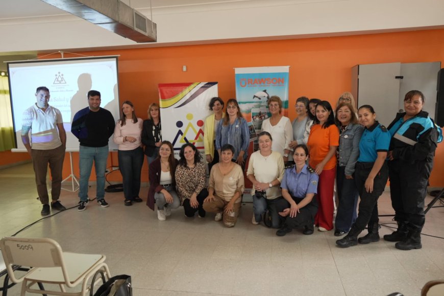 COMENZÓ EL ENCUENTRO “SALUD Y BIENESTAR” CON CHARLAS Y FERIA DE EMPRENDEDORAS