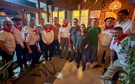LA CASA VASCA DE RAWSON RECIBIÓ AL PRESIDENTE DE LA CONFERENCIA ARGENTINA DE PELOTA
