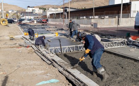 *El Municipio avanza con dos importantes obras de pavimentación en Km. 3*