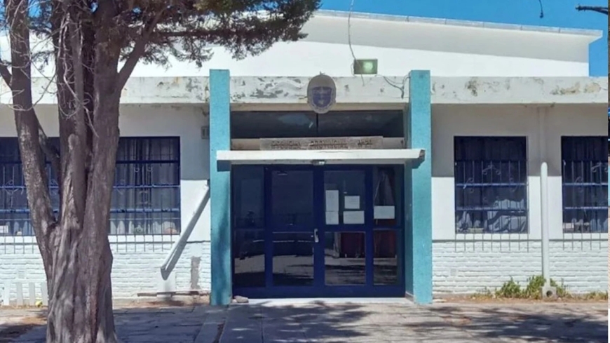 Escuela 21 de Trelew: desplazan a todo el personal y redefinen el funcionamiento tras las denuncias