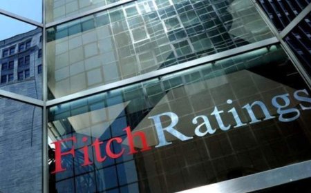 Fitch subió la nota argentina y el Gobierno busca convertir el alivio financiero en señal política