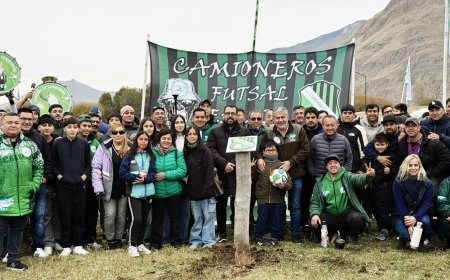 El municipio hizo entrega de un terreno al Club Camioneros para fortalecer el desarrollo deportivo en Esquel