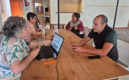El Instituto Provincial de la Vivienda lleva respuestas a vecinos y adjudicatarios de cuatro localidades