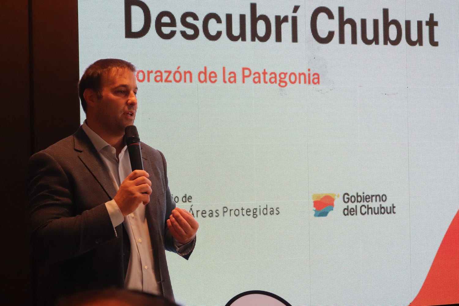 Chubut fortalece la comercialización de sus destinos con capacitaciones para referentes turísticos