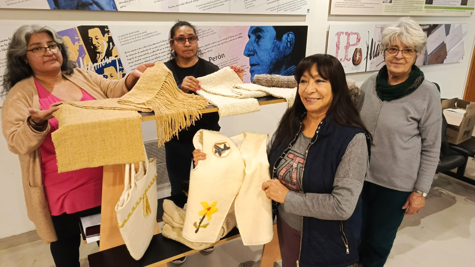 Provincia suma un nuevo punto de venta en Camarones para artesanos registrados de Chubut